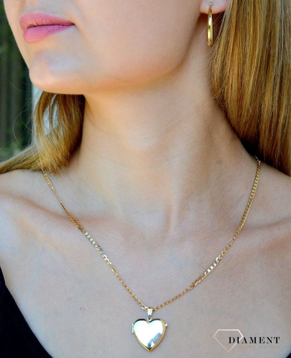 Złote kolczyki damskie 375 kółeczka z delikatnym grawerem 2,5 cm KL 4606A 375 (1).jpg